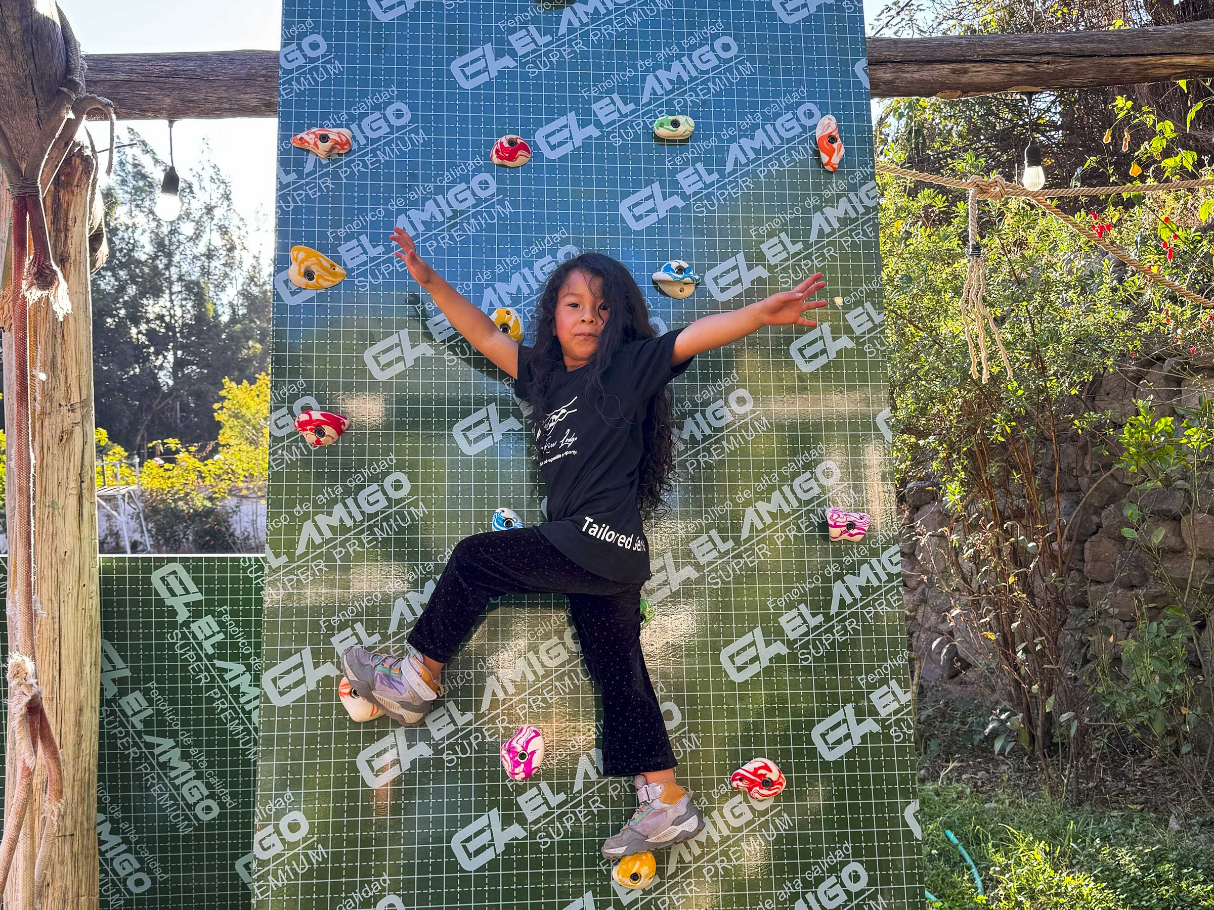 Climbing Wall sacred valley peru (2)